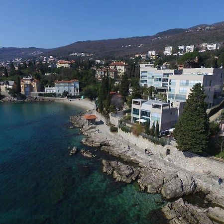 Villa Arentz Residence - Side Sea View Apartments أوباتيا المظهر الخارجي الصورة